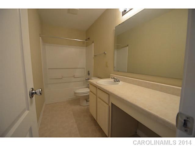 5401  Hammermill Drive Harrisburg North Carolina 28075