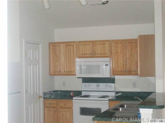 9504  Dewey Drive Charlotte North Carolina 28214