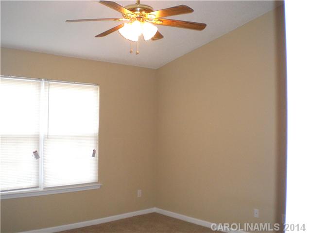 12136  Harpley Court Charlotte North Carolina 28215