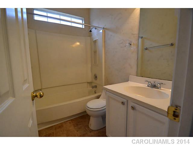 102  Lakewood Circle Drive Mooresville North Carolina 28117