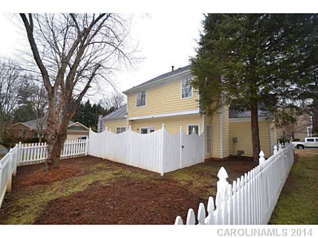 102  Lakewood Circle Drive Mooresville North Carolina 28117