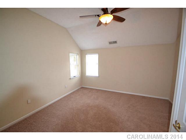 102  Lakewood Circle Drive Mooresville North Carolina 28117