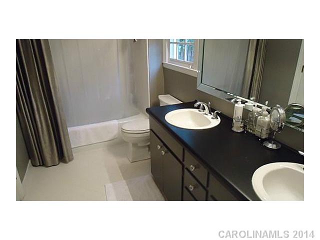 1441  Runnymede Lane Charlotte North Carolina 28211