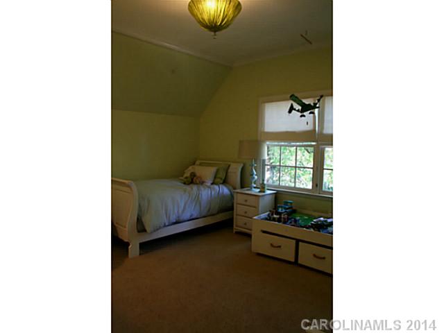 1441  Runnymede Lane Charlotte North Carolina 28211