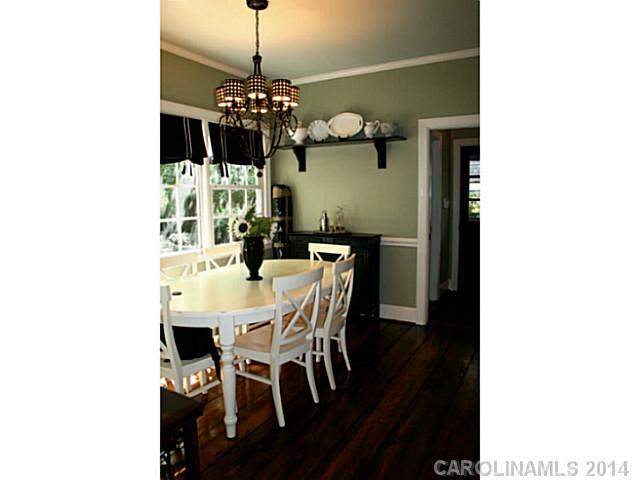 1441  Runnymede Lane Charlotte North Carolina 28211