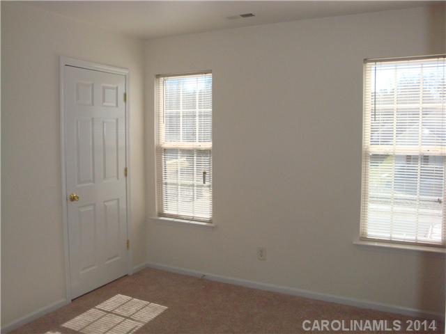 5534  Stone Bluff Court Charlotte North Carolina 28214