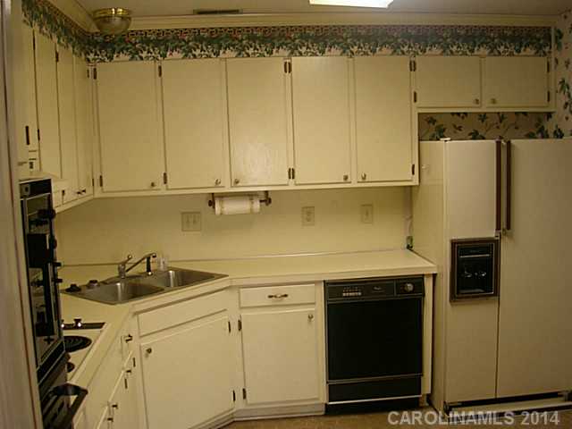 2529  Quail Lake Drive Charlotte North Carolina 28210