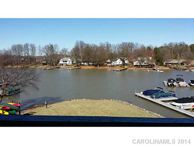 106  Pier 33 Drive Mooresville North Carolina 28117