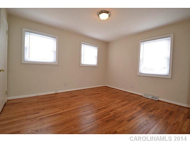 3233  Burbank Drive Charlotte North Carolina 28216