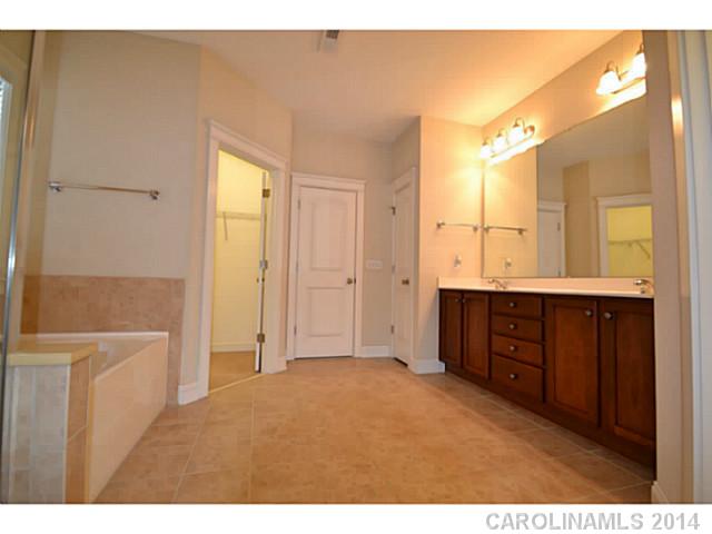 17031  Summers Walk Boulevard Davidson North Carolina 28036