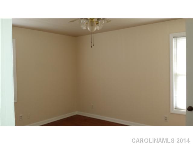 2432  Lasalle Street Charlotte North Carolina 28216