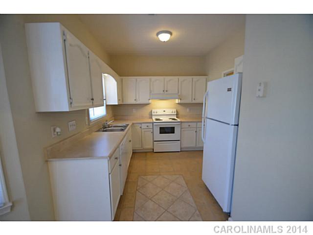 7505  Axis Court Charlotte North Carolina 28273