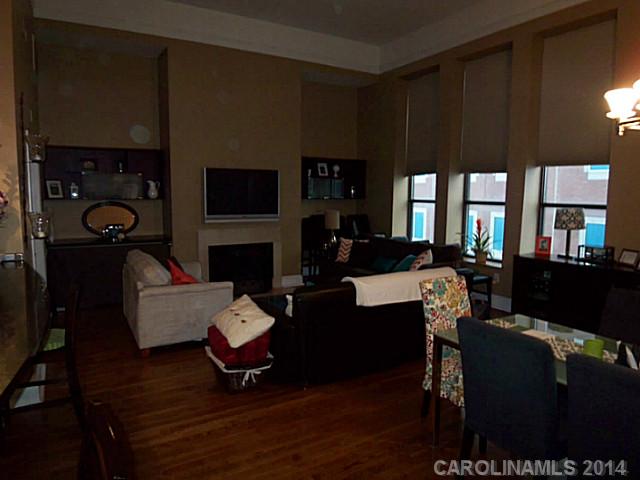 127 N Tryon Street Charlotte North Carolina 28202