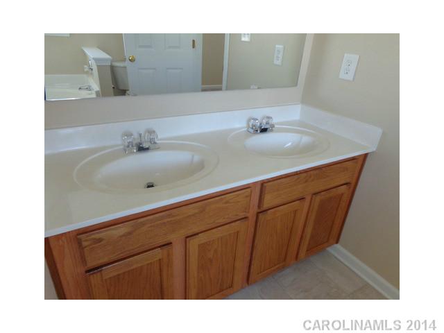 4732  Nijinsky Court Charlotte North Carolina 28216