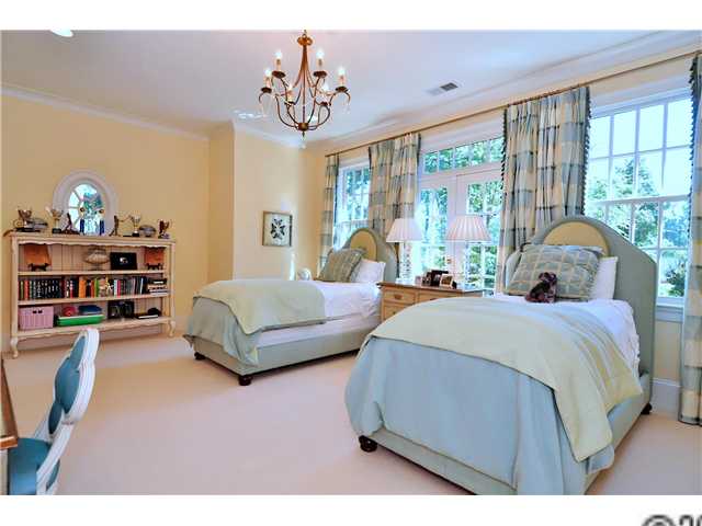 237  Colville Road Charlotte North Carolina 28207