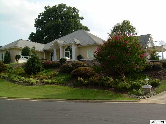 141 NW 43rd Avenue Lane Hickory North Carolina 28601