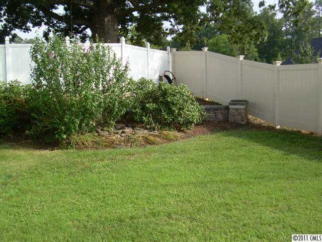 141 NW 43rd Avenue Lane Hickory North Carolina 28601