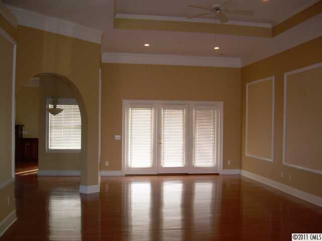 141 NW 43rd Avenue Lane Hickory North Carolina 28601
