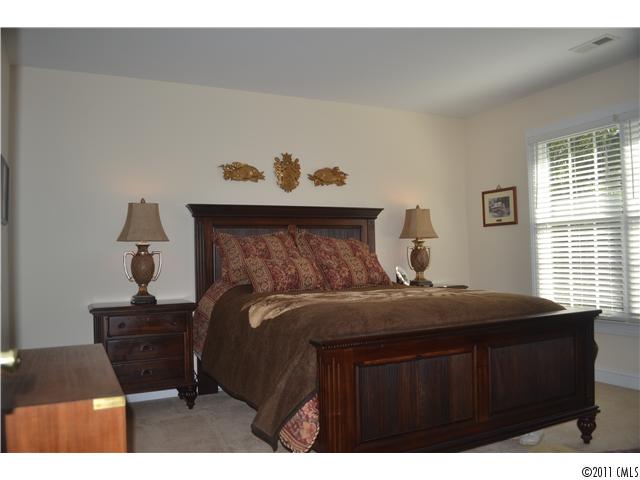 21615  Scottcrest Circle Cornelius North Carolina 28031