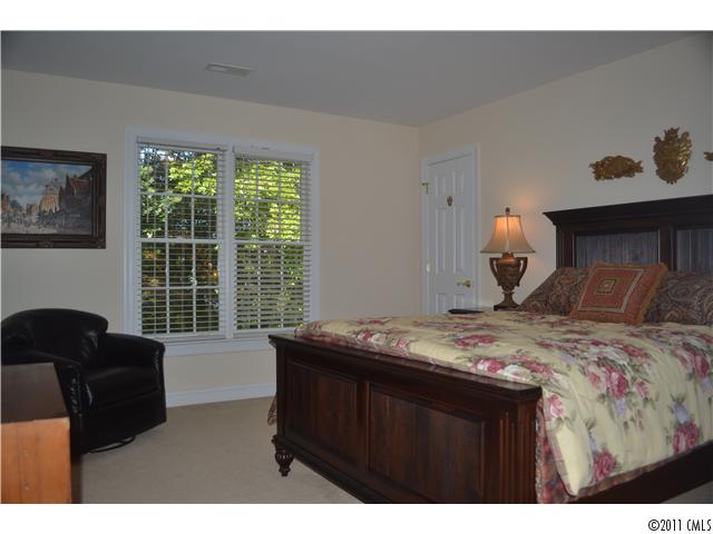 21615  Scottcrest Circle Cornelius North Carolina 28031