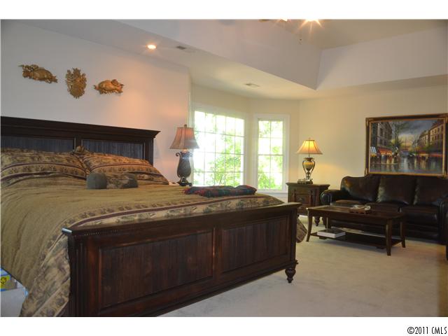 21615  Scottcrest Circle Cornelius North Carolina 28031