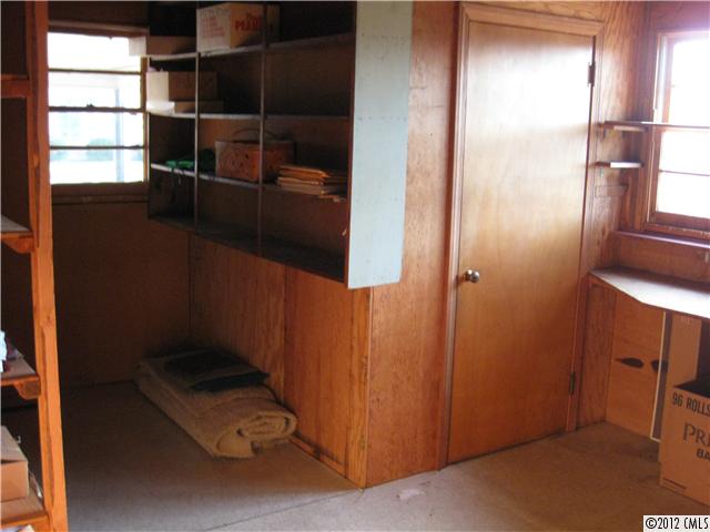 233 N Oakwood Drive Statesville North Carolina 28677