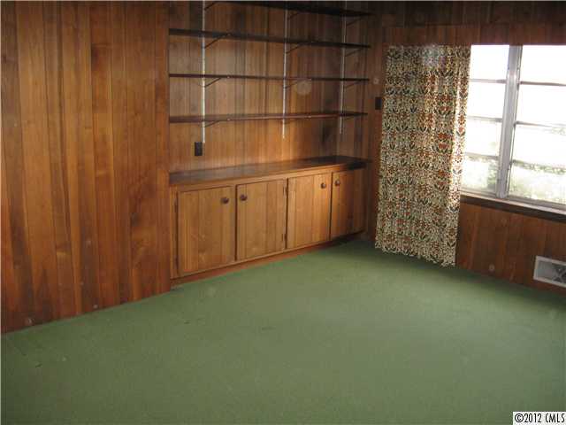 233 N Oakwood Drive Statesville North Carolina 28677