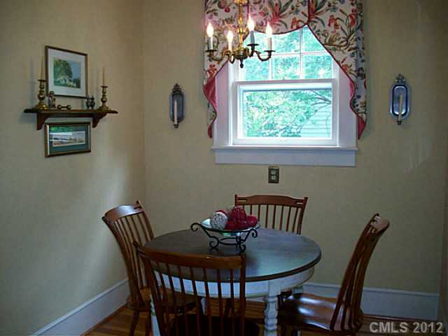 212 E Rhodes Street Lincolnton North Carolina 28092