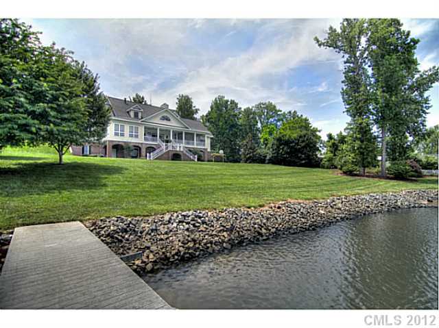 8202  Catawba Cove Drive Belmont North Carolina 28012