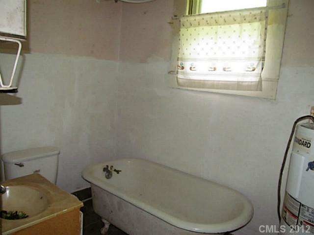 1885  Arrowood Lane Lincolnton North Carolina 28092