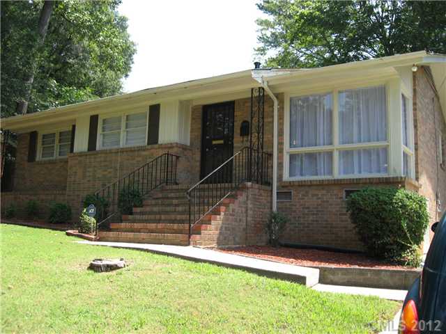 3539  Sargeant Drive Charlotte North Carolina 28217