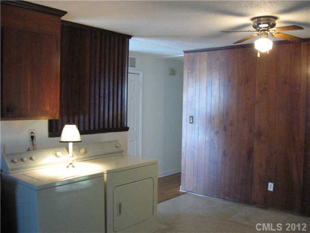 3539  Sargeant Drive Charlotte North Carolina 28217