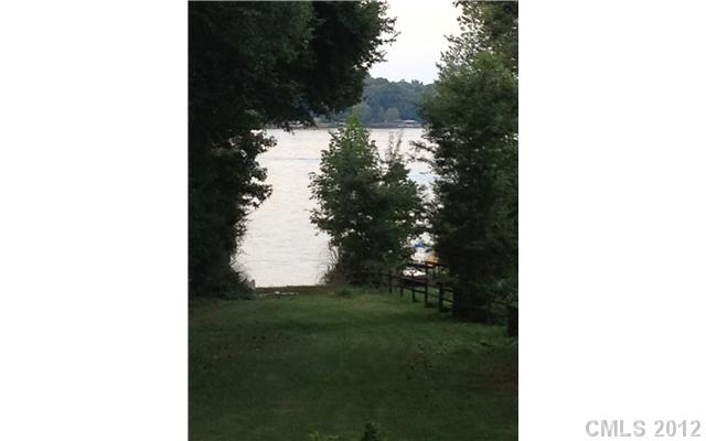 7916  Vista View Drive Sherrills Ford North Carolina 28673