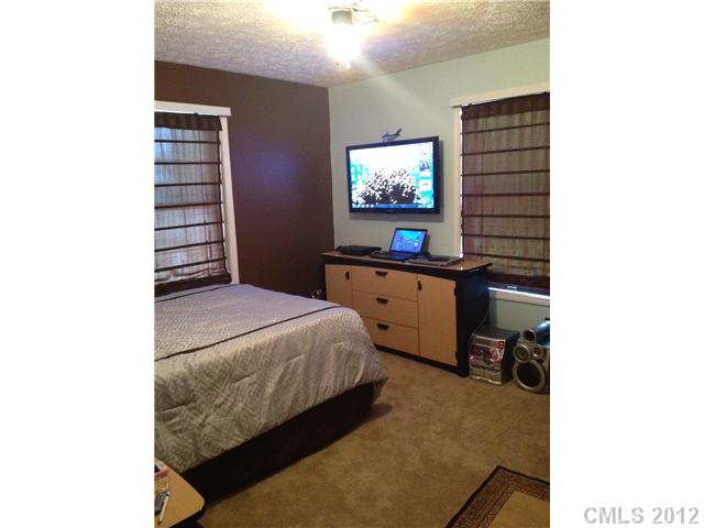 7916  Vista View Drive Sherrills Ford North Carolina 28673