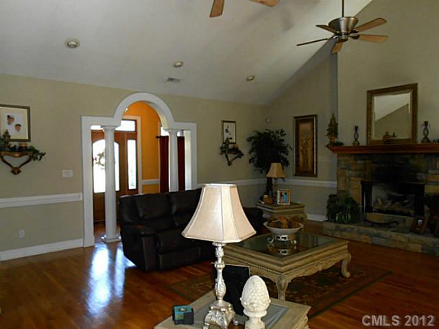 2532  Carriage Lane Lincolnton North Carolina 28092