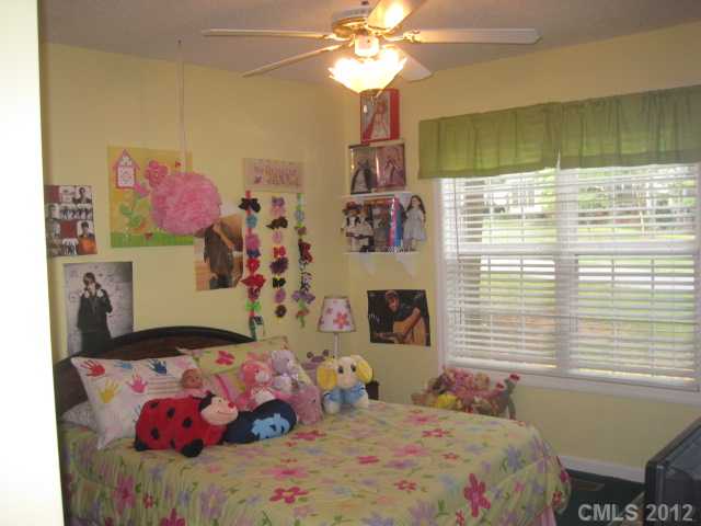 704 SE 17th Avenue Drive Hickory North Carolina 28602