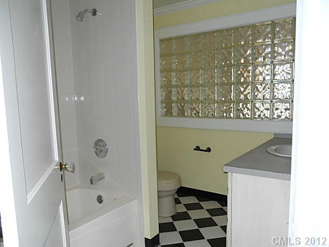 3421  Maiden Highway Lincolnton North Carolina 28092