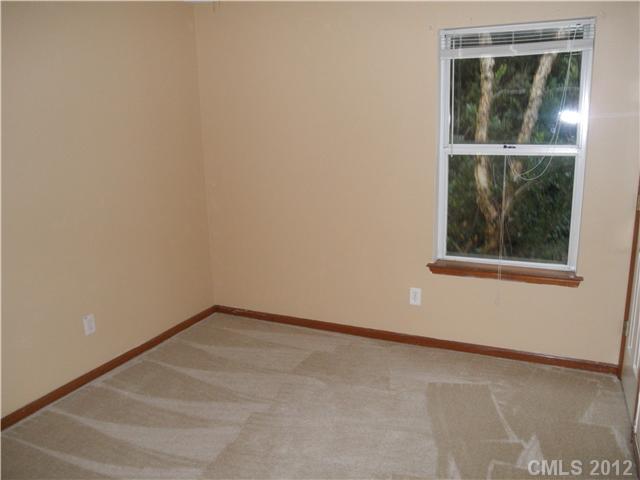 1402  Bear Mountain Road Charlotte North Carolina 28214