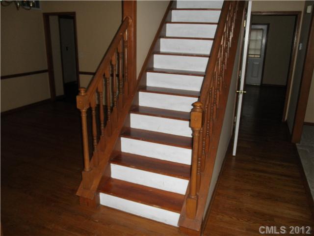 1402  Bear Mountain Road Charlotte North Carolina 28214