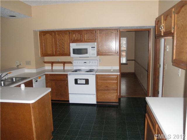 1402  Bear Mountain Road Charlotte North Carolina 28214