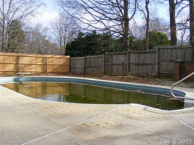 4813  Forestwood Court Gastonia North Carolina 28056