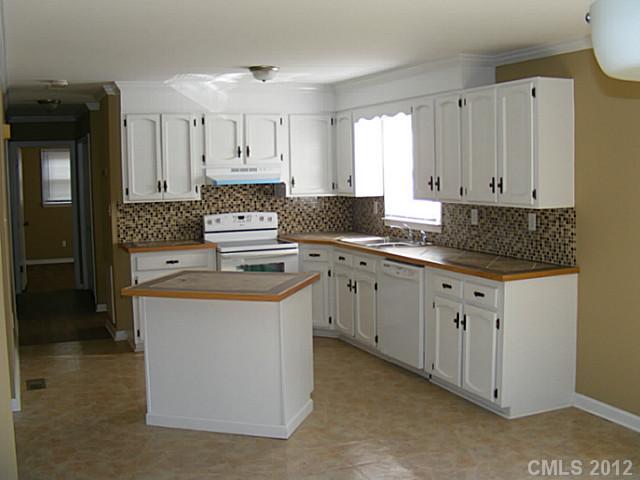 4813  Forestwood Court Gastonia North Carolina 28056