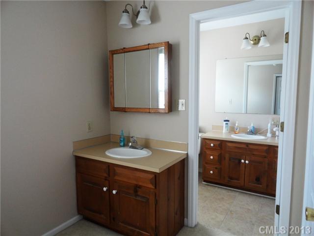 2610  Fines Creek Drive Statesville North Carolina 28625
