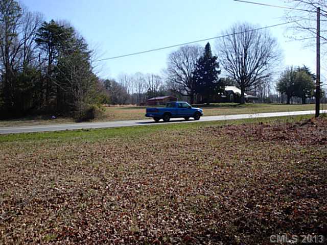 694 S Main Street Troutman North Carolina 28166