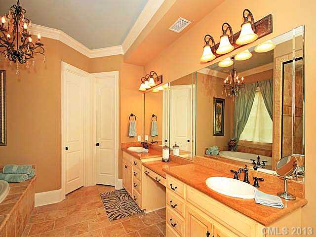 176  Brownstone Drive Mooresville North Carolina 28117