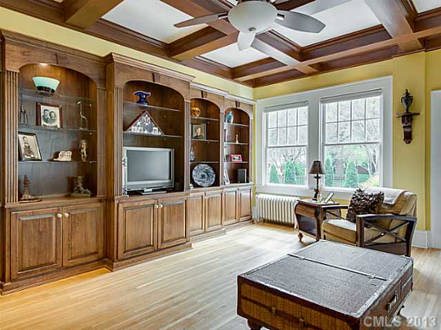 1029  Arosa Avenue Charlotte North Carolina 28203