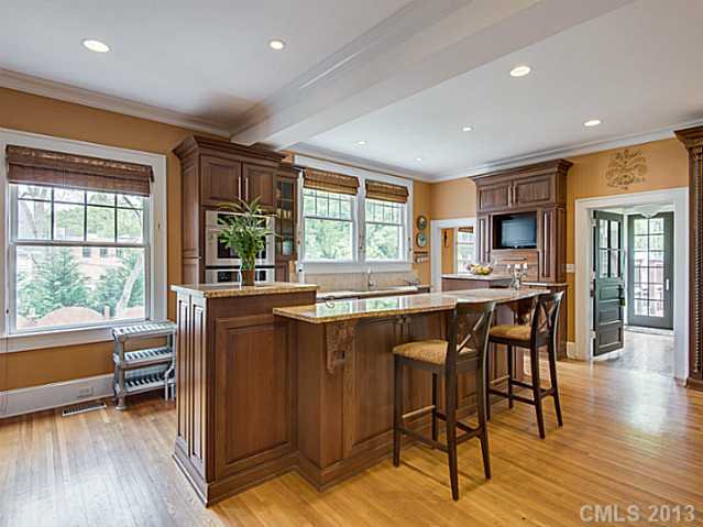 1029  Arosa Avenue Charlotte North Carolina 28203