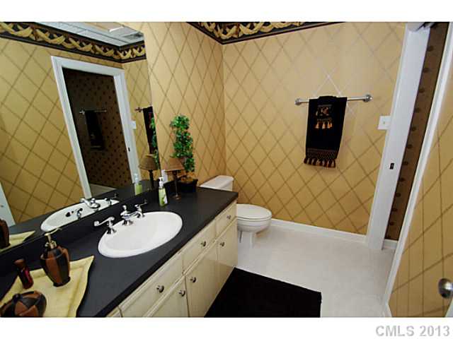 12601  Withers Cove Road Charlotte North Carolina 28278