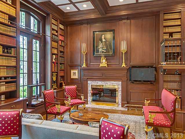 1454 W Queens Road Charlotte North Carolina 28207