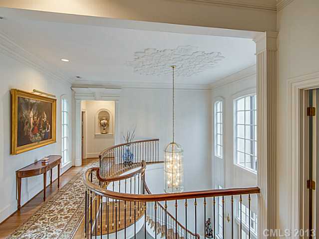 1454 W Queens Road Charlotte North Carolina 28207